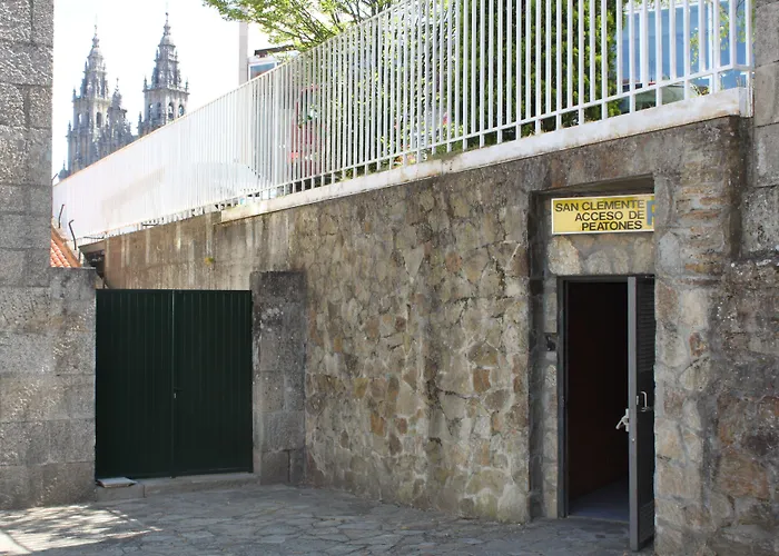 San Clemente By De Compostela 3*